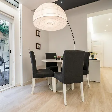 Apartamento Altido Graca 1bedroom With Green Terrace & Bbq Lisboa