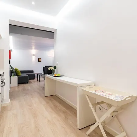Altido Graca 1bedroom With Green Terrace & Bbq Lizbona